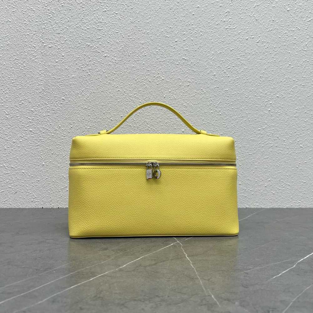 Loro Piana Extra Pocket Pouch L27 in Yellow Grained Leather IAMBS241920 Outlet Sales