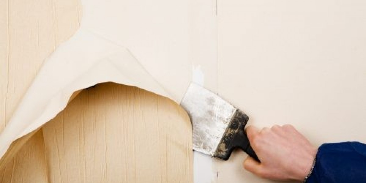 Transform Your Space: The Benefits of Expert Wallpaper Removal