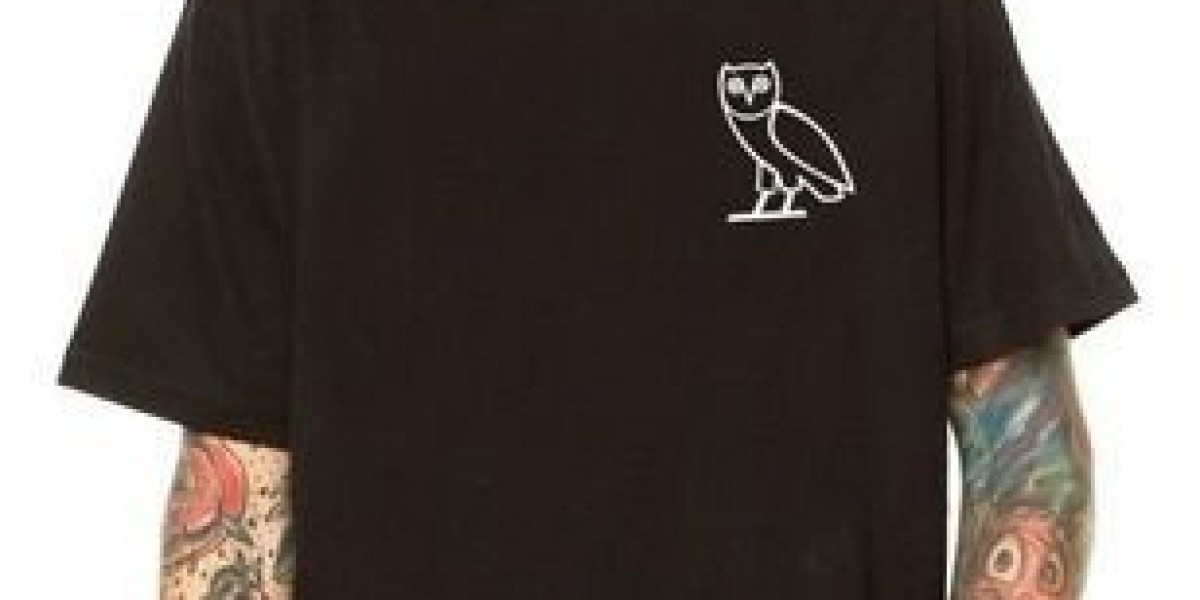 Stay Fresh: Elevating Your Look with OVO Hoodies and EE Shorts