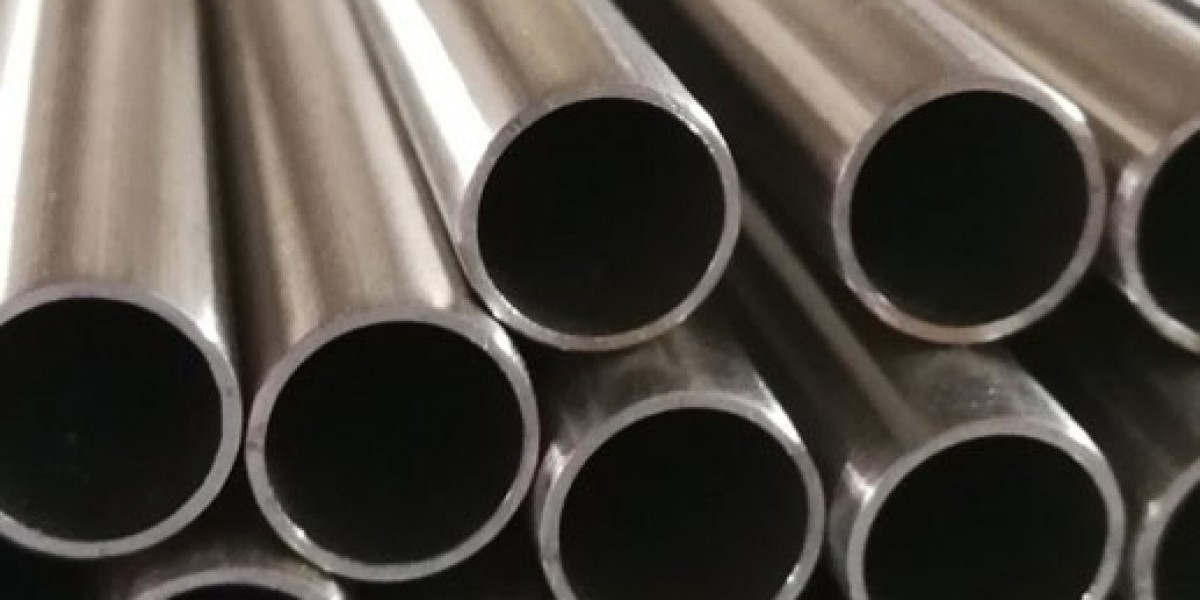 HI-TECH Metal & Tubes: Your Only Solution for Getting Top-Quality Seamless Steel Pipes in India