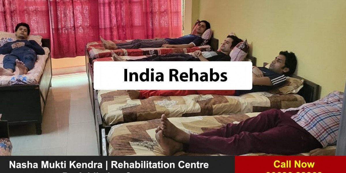 What types of addiction treatments are available at a Nasha Mukti Kendra?